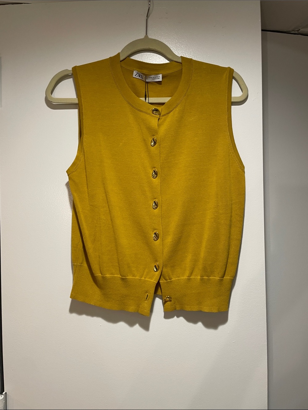 Zara Golden Mustard Sleeveless Button-Up Cardigan